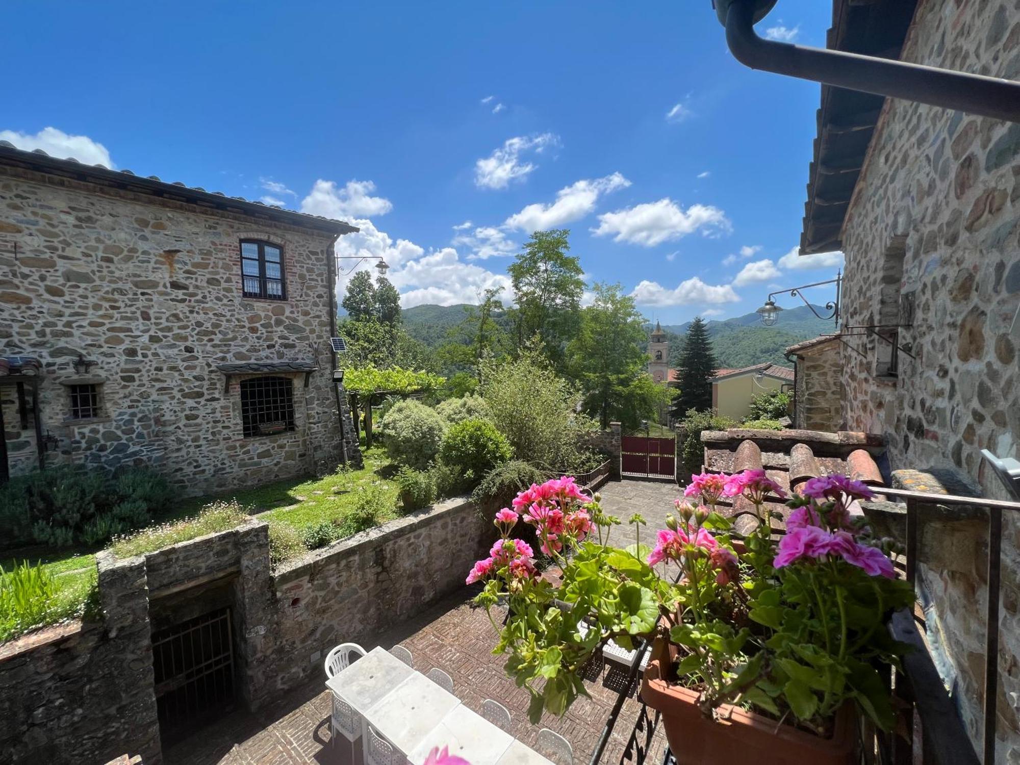 Podere Beatrice 20 Pax By Villasretreats Bardine di San Terenzo 외부 사진